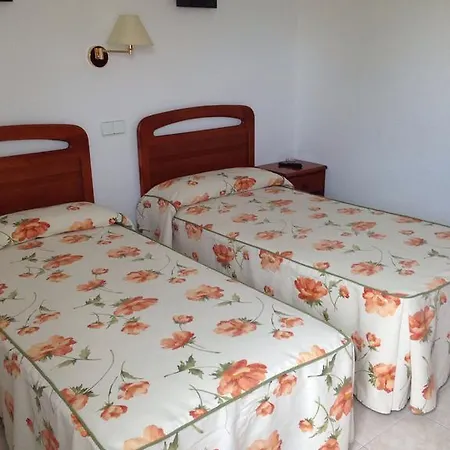 招待所 Lopez Azcona