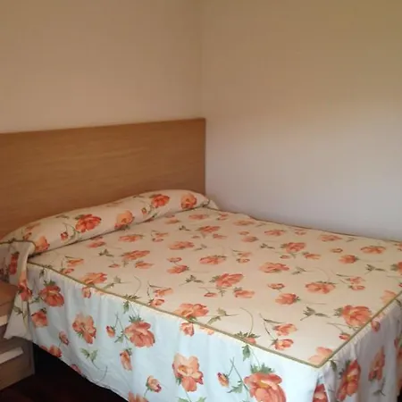 Habitaciones Lopez Azcona