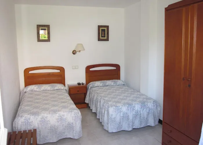 Habitaciones Lopez Azcona 3* Noja