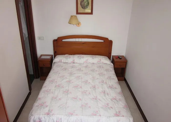 Pensionat Habitaciones Lopez Azcona 3*