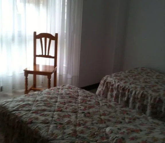 Habitaciones Lopez Azcona Noja